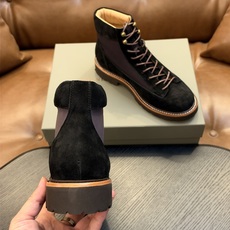 Brunello Cucinelli🆕BC秋冬新款磨砂皮登山靴|将经典户外靴的灵感引入,让您轻松塑造充满朝气的休闲风范| Brunello Cucinelli🆕BC秋冬新款磨砂皮登山靴|将经典户外靴的灵感引入,让您轻松塑造充满朝气的休闲风范|