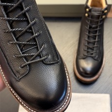 Brunello Cucinelli🆕BC秋冬新款磨砂皮登山靴|将经典户外靴的灵感引入,让您轻松塑造充满朝气的休闲风范| Brunello Cucinelli🆕BC秋冬新款磨砂皮登山靴|将经典户外靴的灵感引入,让您轻松塑造充满朝气的休闲风范|