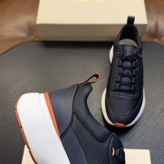 🌾Santoni(圣东尼)意大利男士手工小牛皮鞋出货!这个意大利纯手工鞋履品牌的每一双鞋设计简洁经典,上脚非常舒适百搭! 🌾Santoni(圣东尼)意大利男士手工小牛皮鞋出货!这个意大利纯手工鞋履品牌的每一双鞋设计简洁经典,上脚非常舒适百搭!