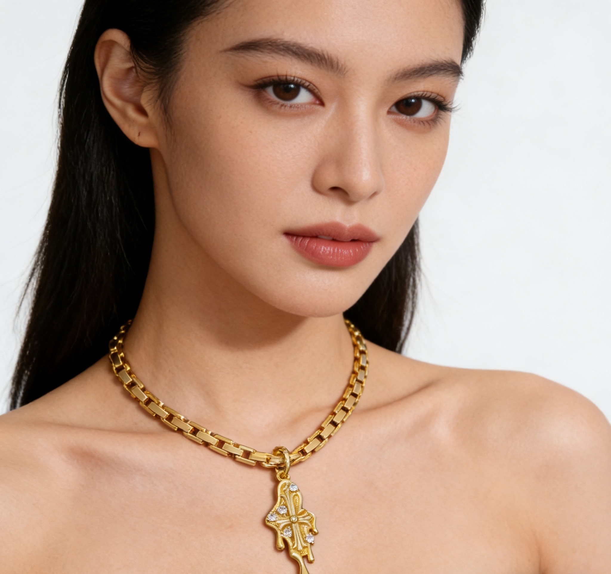 Chrome Hearts 2026 推荐𝐂𝐡𝐫𝐨𝐦𝐞 𝐡𝐞𝐚𝐫𝐭𝐬 克罗心项链 ，黄金色熔岩水滴十字架吊坠