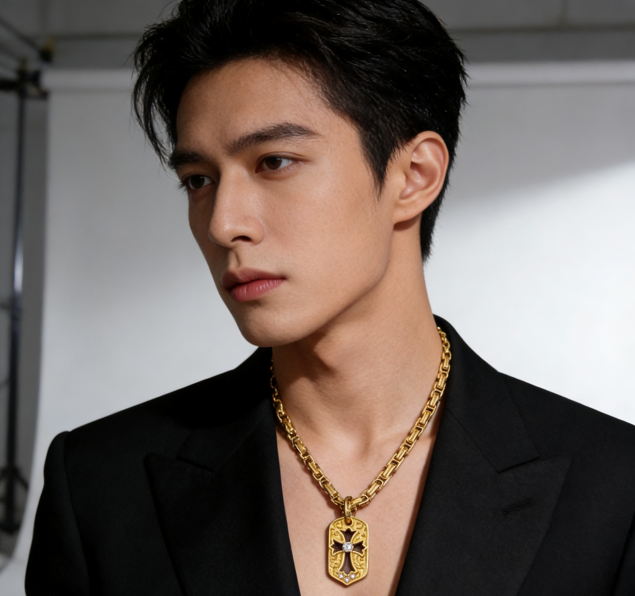 Chrome Hearts 2026 推荐𝐂𝐡𝐫𝐨𝐦𝐞 𝐡𝐞𝐚𝐫𝐭𝐬 克罗心项链 ，白钻十字方牌吊坠