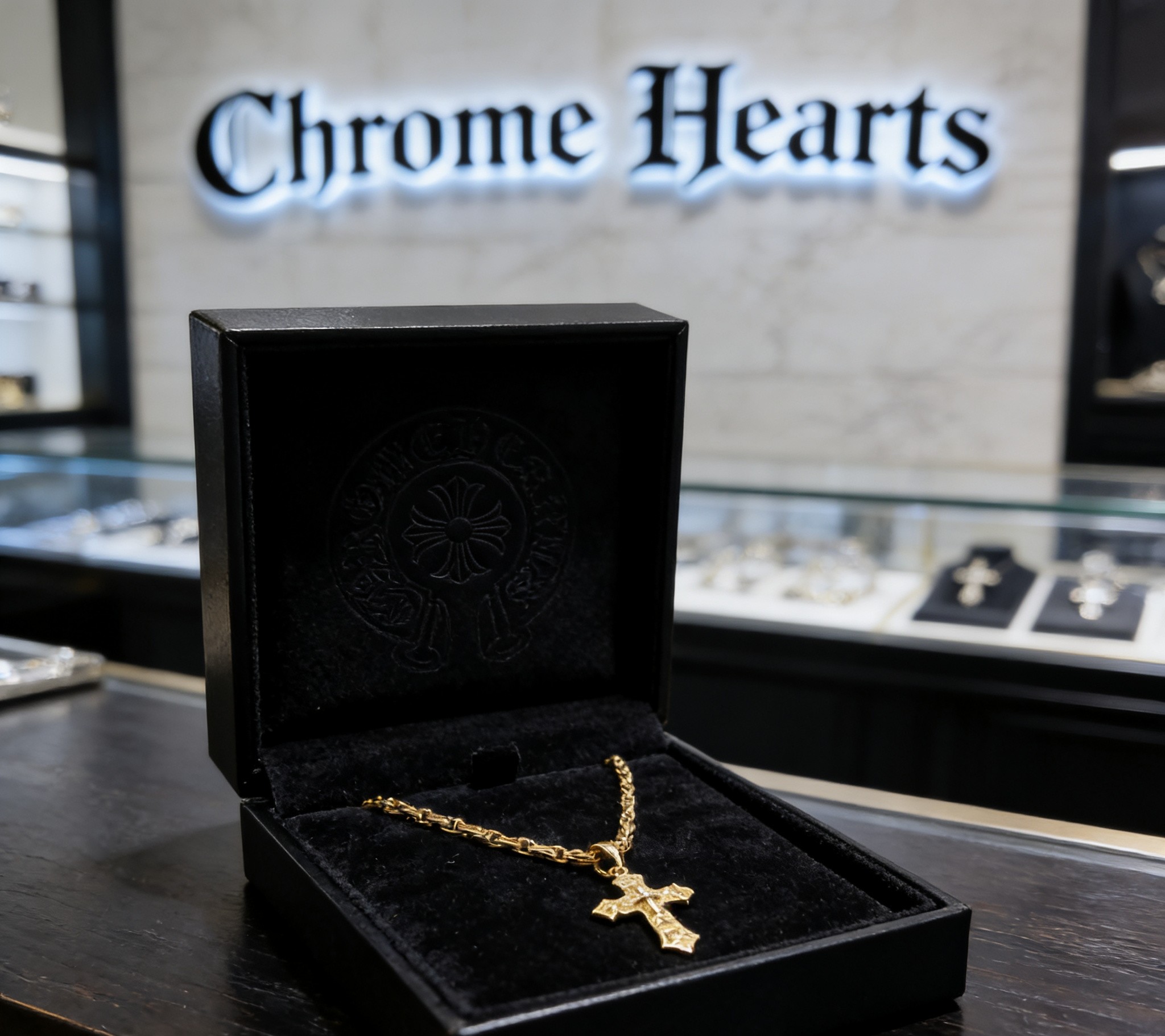 Chrome Hearts 2026 推荐𝐂𝐡𝐫𝐨𝐦𝐞 𝐡𝐞𝐚𝐫𝐭𝐬 克罗心项链 ，熔岩圣剑十字架吊坠