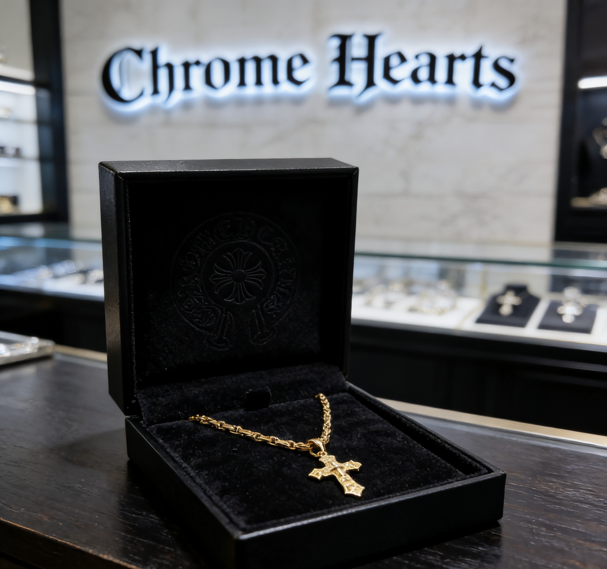 Chrome Hearts 2026 推荐𝐂𝐡𝐫𝐨𝐦𝐞 𝐡𝐞𝐚𝐫𝐭𝐬 克罗心项链 ，熔岩圣剑十字架吊坠