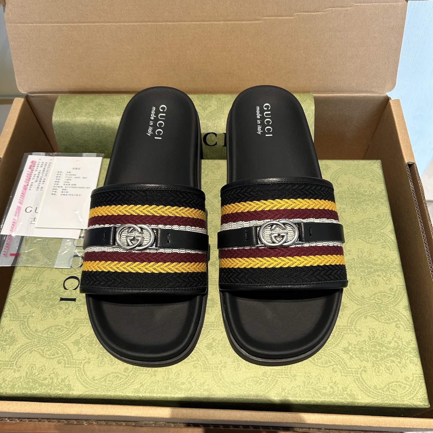 Gucci Interlocking G Striped Slides Sandals - Iconic Style & Comfort 3 i1753201156171 1895 0 1