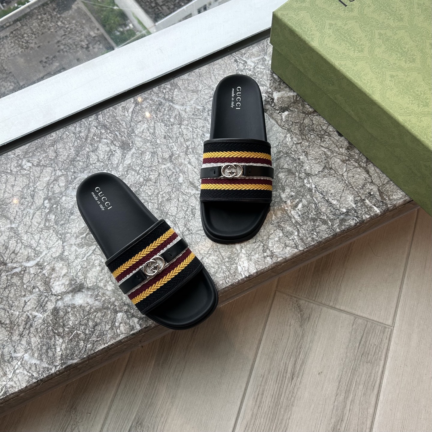 Gucci Interlocking G Striped Slides Sandals - Iconic Style & Comfort 8 i1753201156292 1328 0 6