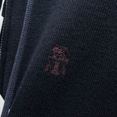 专柜🆕 2026早秋新款休闲套装!专柜同步。细节精致高级,品牌l织带高级感满满。更显年轻活力,定制高端面料,上身挺括有型 专柜🆕 2026早秋新款休闲套装!专柜同步。细节精致高级,品牌l织带高级感满满。更显年轻活力,定制高端面料,上身挺括有型