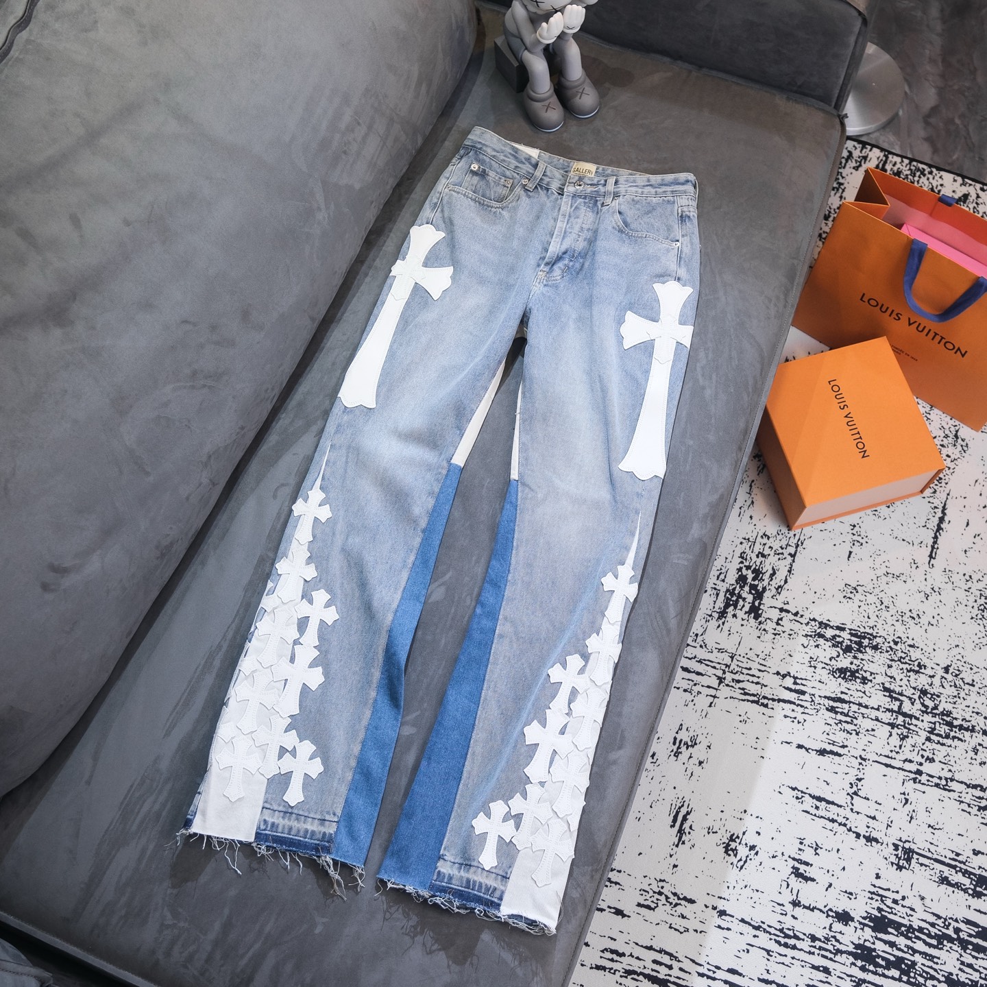 _dgw9sZ22WmMBHXM-7OfGKhCHs5TFp4siw747W3w