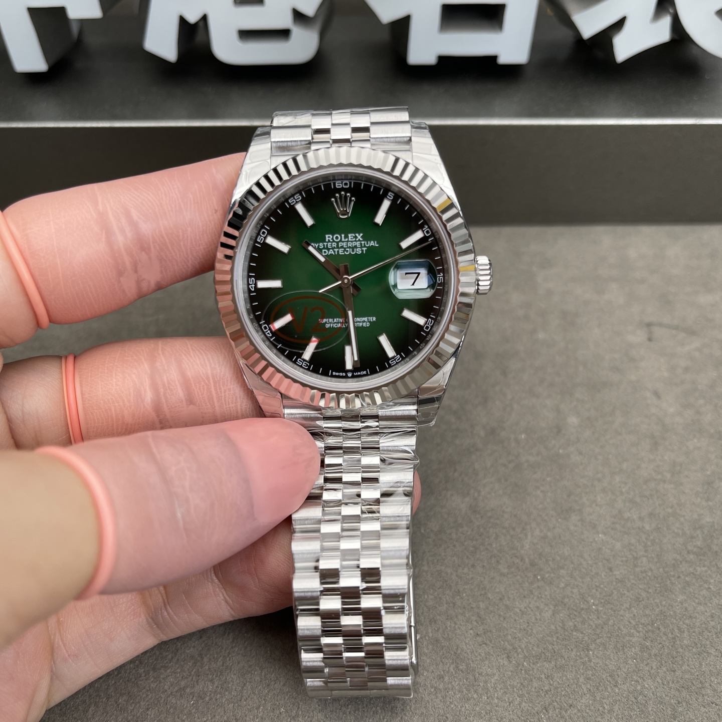 NO:947054,VS41 log, gradually green,19860909VS41日志,渐绿,,Watch