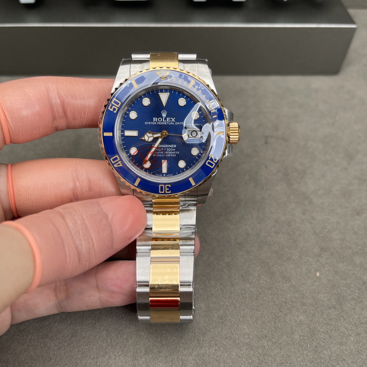 NO:946780,VS41 blue water ghost, gold, counterweight,19860909VS41蓝水鬼,间金,配重,,Watch