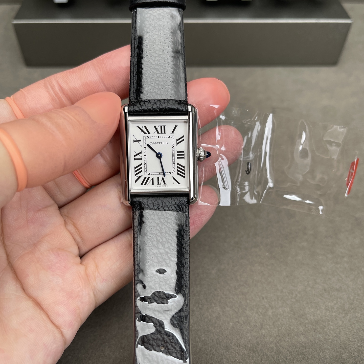 NO:946895,CR medium tank,19860909CR中号坦克,,Watch