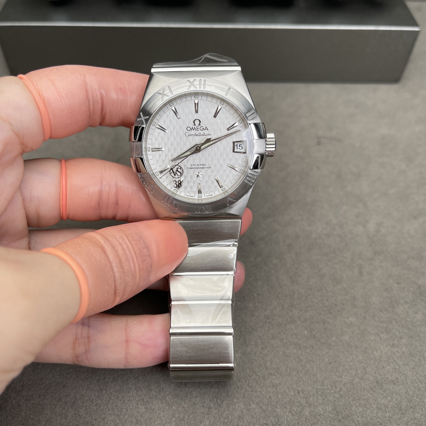 NO:946973,VS horoscope white plate,19860909VS星座白盘,,Watch