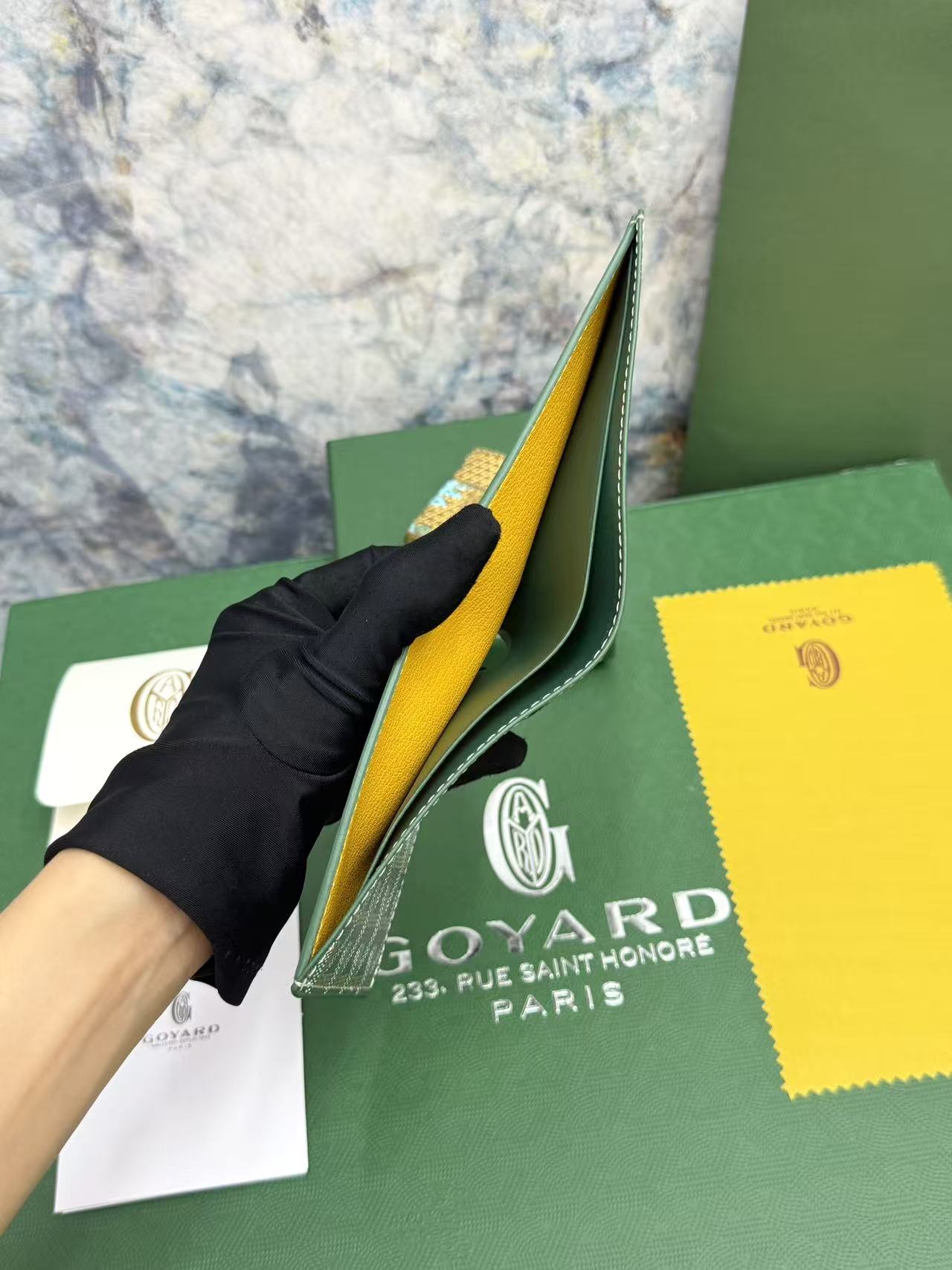 Goyard8格卡位钱包,官网1:1顶级材质手工精细,11个颜色现货供应, 质感直接拉到满分里面可放8-10张卡左右, Goyard8格卡位钱包,官网1:1顶级材质手工精细,11个颜色现货供应, 质感直接拉到满分里面可放8-10张卡左右,