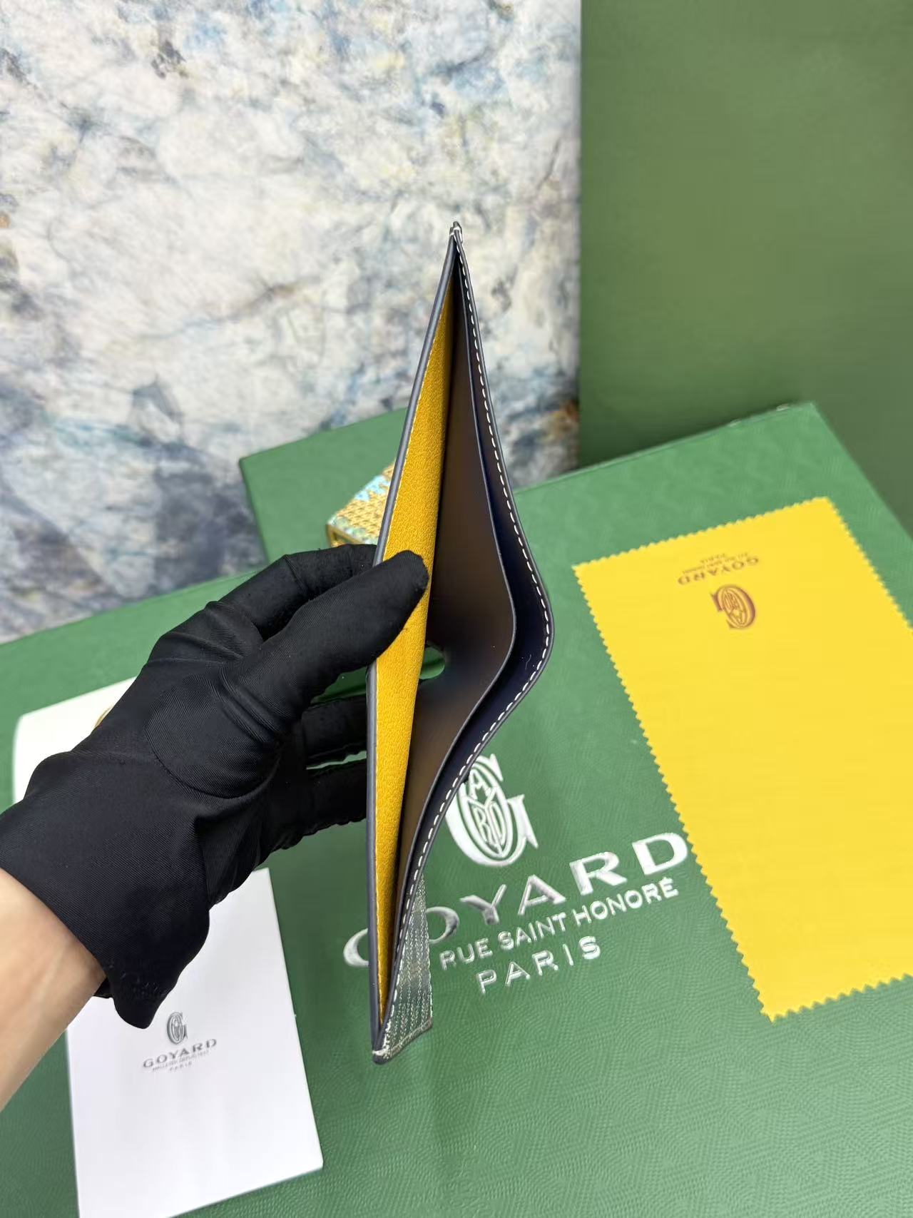 Goyard8格卡位钱包,官网1:1顶级材质手工精细,11个颜色现货供应, 质感直接拉到满分里面可放8-10张卡左右, Goyard8格卡位钱包,官网1:1顶级材质手工精细,11个颜色现货供应, 质感直接拉到满分里面可放8-10张卡左右,