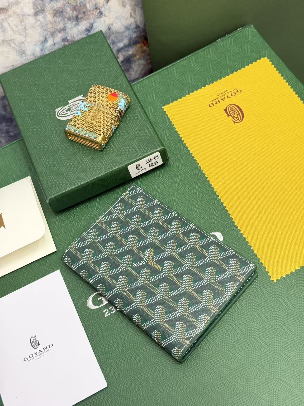 Goyard左边卡位四格护照夹,官网1:1顶级材质手工精细,11个颜色现货供应, 质感直接拉满, 放现金,薄身不站位置, Goyard左边卡位四格护照夹,官网1:1顶级材质手工精细,11个颜色现货供应, 质感直接拉满, 放现金,薄身不站位置,