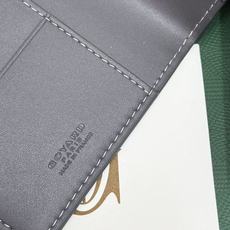 Goyard左边卡位四格护照夹,官网1:1顶级材质手工精细,11个颜色现货供应, 质感直接拉满, 放现金,薄身不站位置, Goyard左边卡位四格护照夹,官网1:1顶级材质手工精细,11个颜色现货供应, 质感直接拉满, 放现金,薄身不站位置,