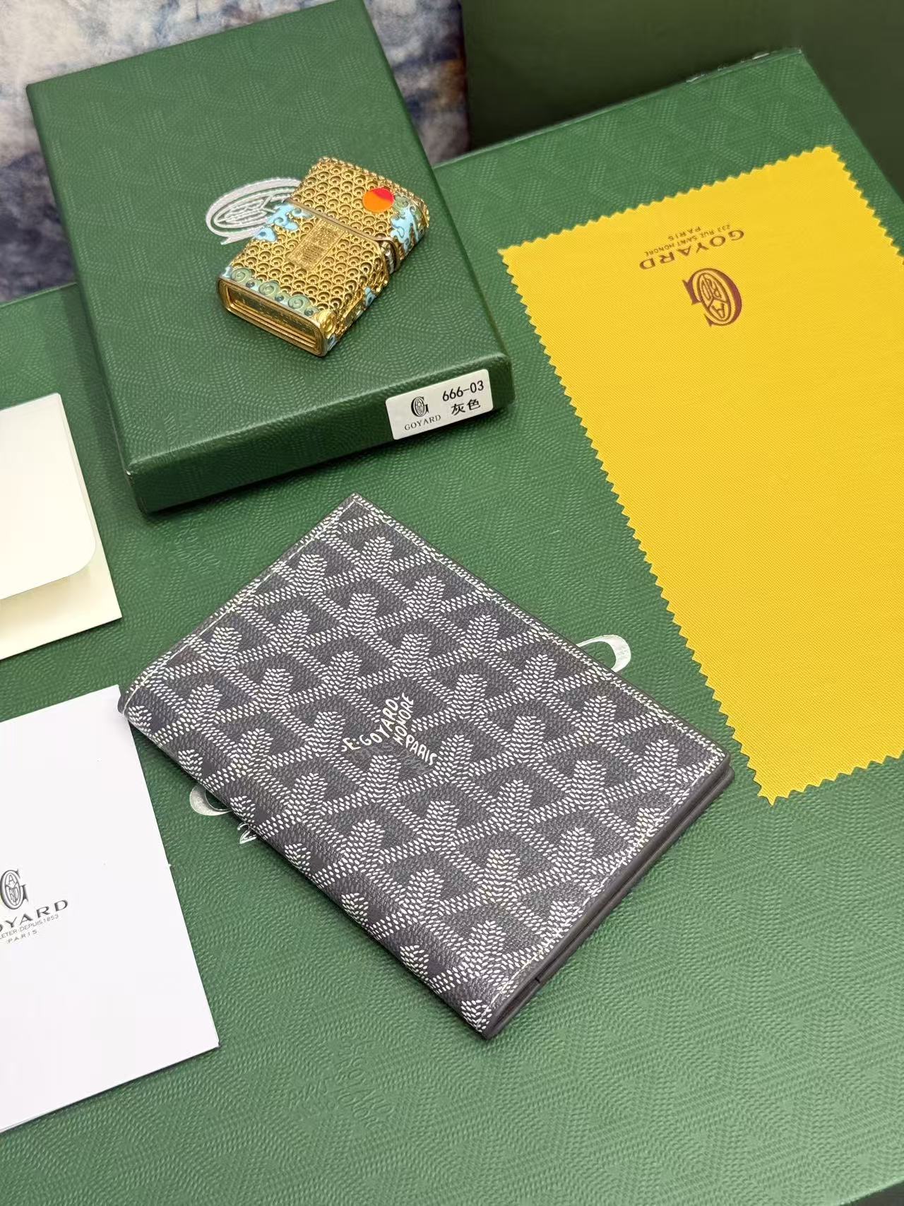 Goyard左边卡位四格护照夹,官网1:1顶级材质手工精细,11个颜色现货供应, 质感直接拉满, 放现金,薄身不站位置, Goyard左边卡位四格护照夹,官网1:1顶级材质手工精细,11个颜色现货供应, 质感直接拉满, 放现金,薄身不站位置,