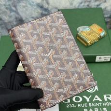 Goyard左边卡位四格护照夹,官网1:1顶级材质手工精细,11个颜色现货供应, 质感直接拉满, 放现金,薄身不站位置, Goyard左边卡位四格护照夹,官网1:1顶级材质手工精细,11个颜色现货供应, 质感直接拉满, 放现金,薄身不站位置,