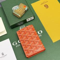 Goyard对折卡包 日常搭配必备单品,官网1:1顶级材质手工精细,11个颜色现货供应, SAINT-PIERRE卡夹的 Goyard对折卡包 日常搭配必备单品,官网1:1顶级材质手工精细,11个颜色现货供应, SAINT-PIERRE卡夹的