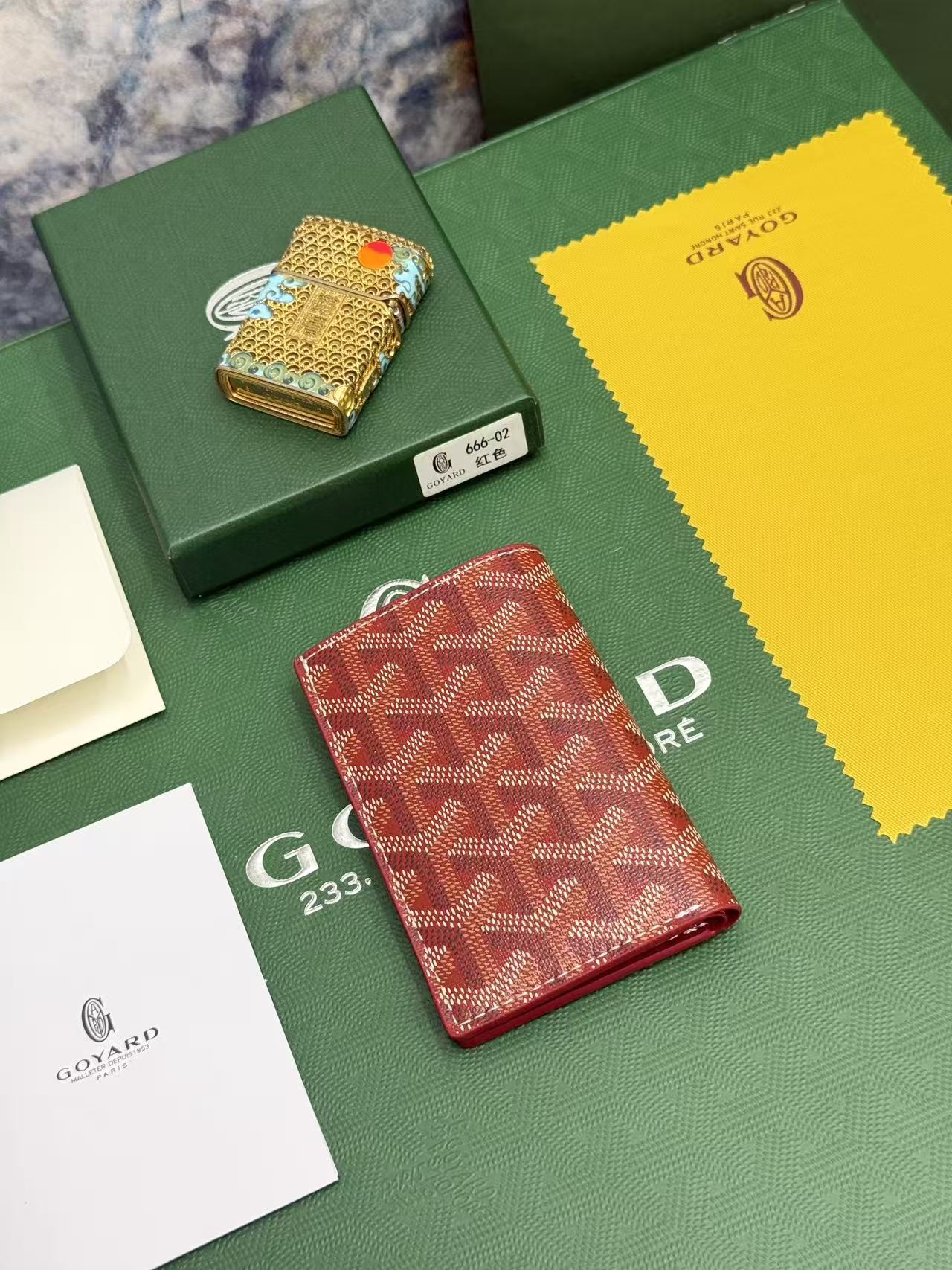 Goyard对折卡包 日常搭配必备单品，官网1:1顶级材质手工精细，11个颜色现货供应， SAINT-PIERRE卡夹的