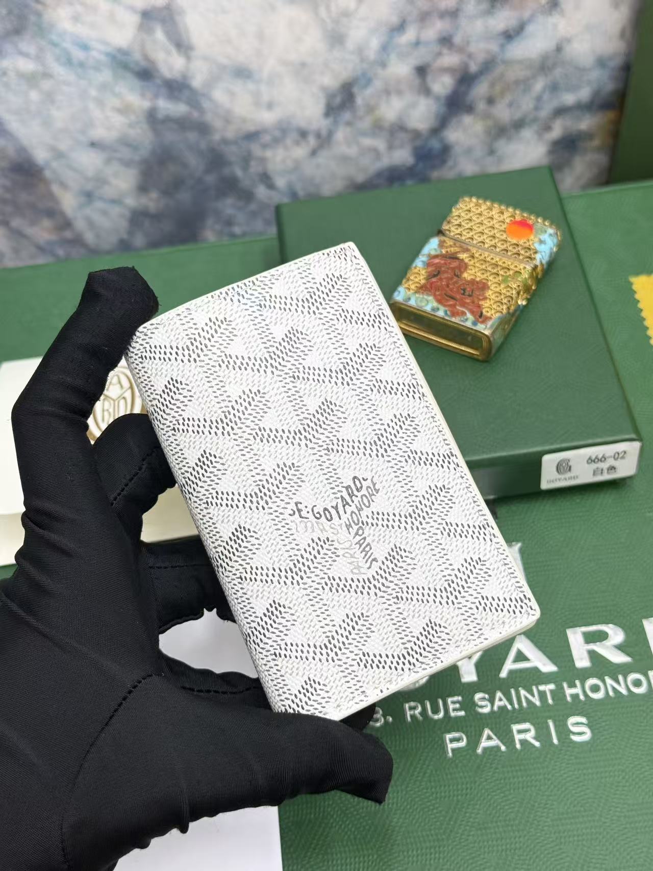 Goyard对折卡包 日常搭配必备单品,官网1:1顶级材质手工精细,11个颜色现货供应, SAINT-PIERRE卡夹的 Goyard对折卡包 日常搭配必备单品,官网1:1顶级材质手工精细,11个颜色现货供应, SAINT-PIERRE卡夹的