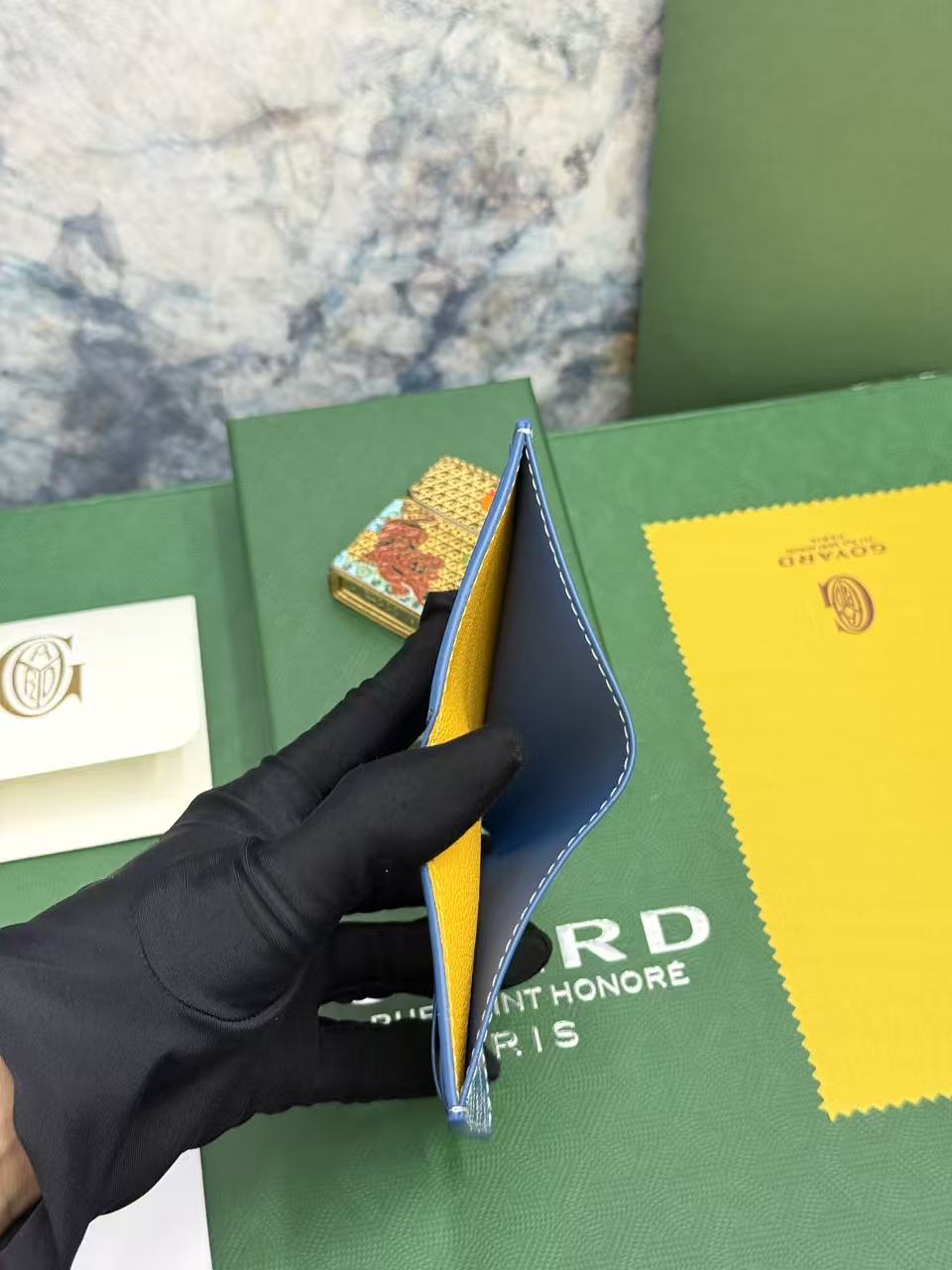Goyard对折卡包 日常搭配必备单品，官网1:1顶级材质手工精细，11个颜色现货供应， SAINT-PIERRE卡夹的