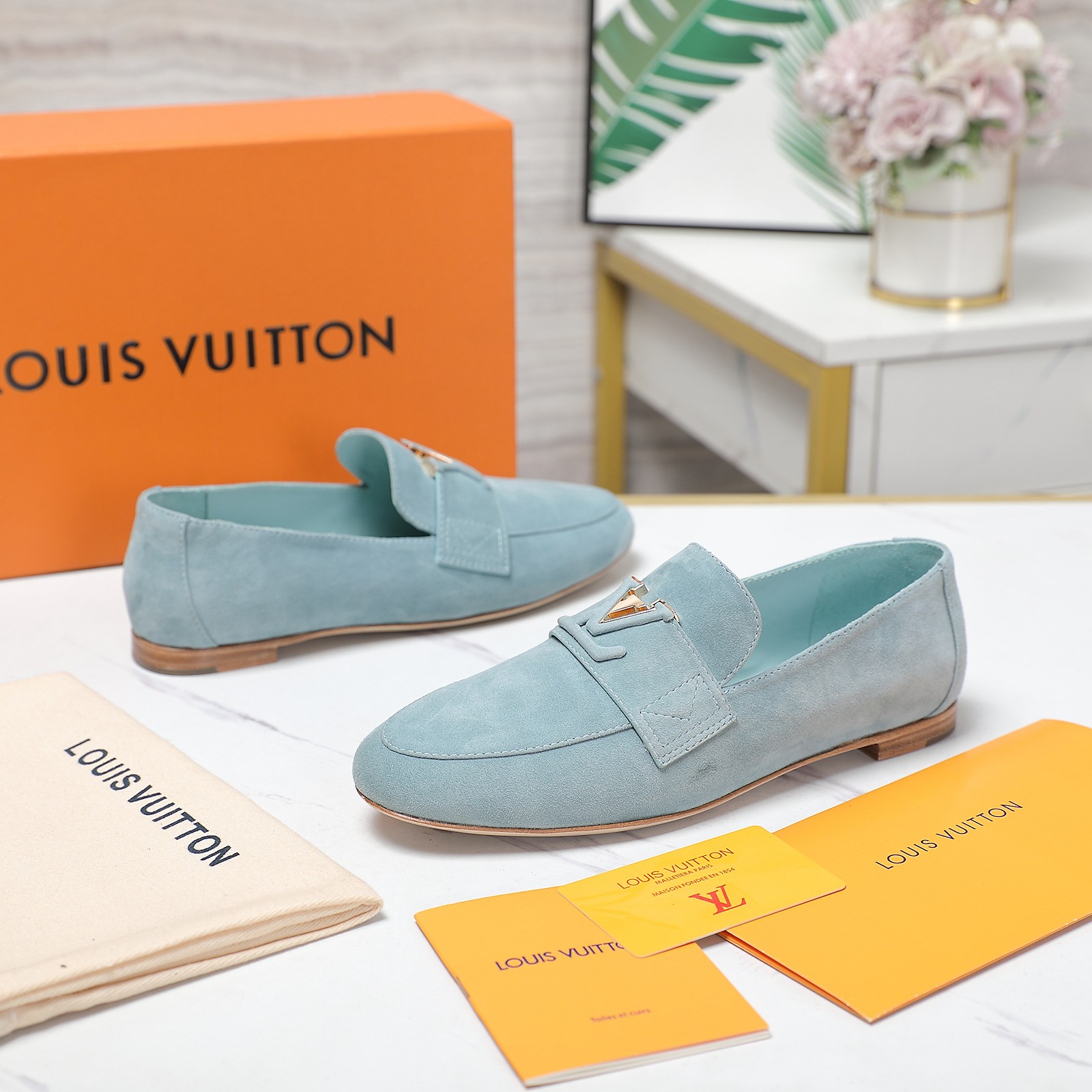 Louis Vuitton Women's Suede Loafers with Gold-Tone Hardware 7 a1698689409520 7750