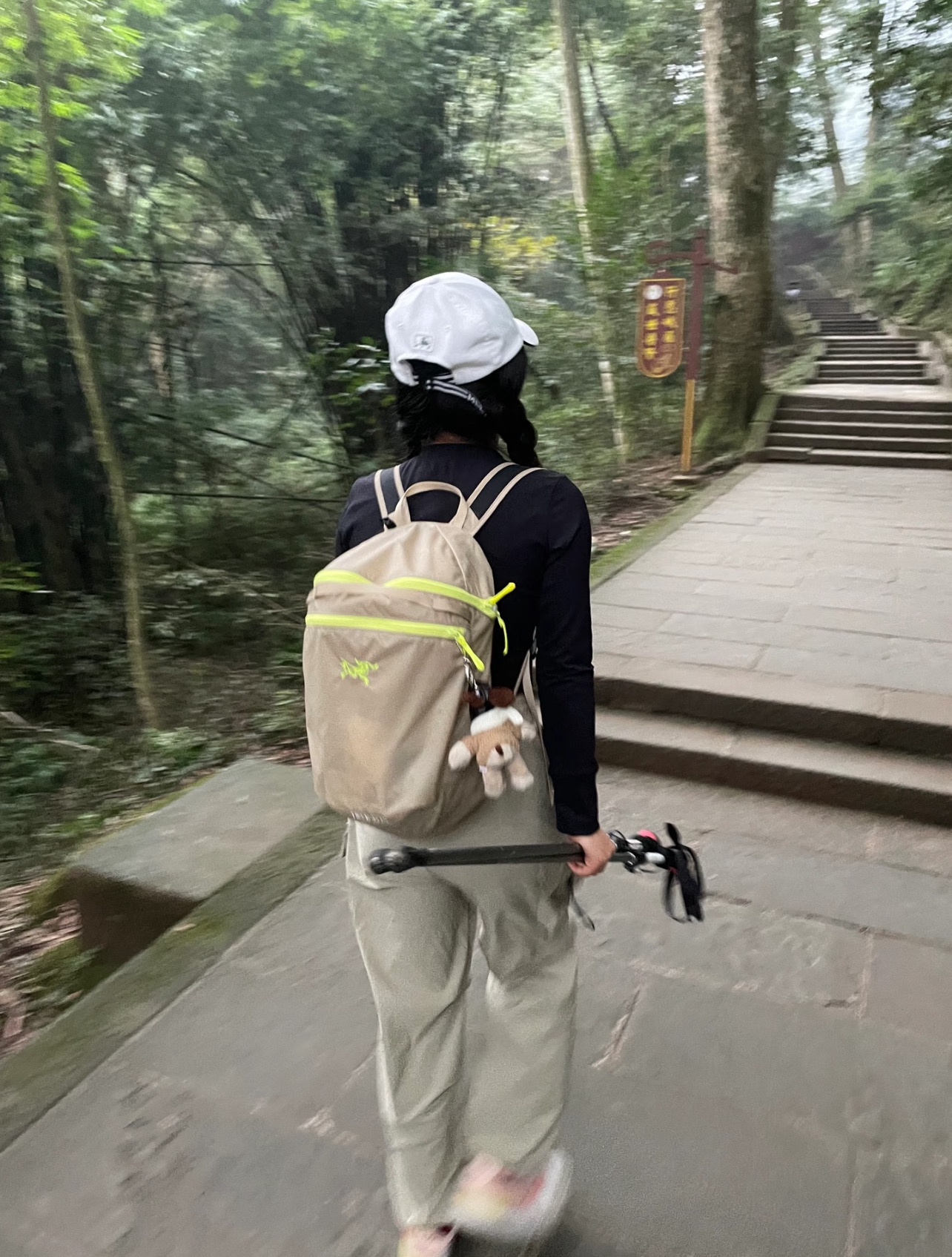 NO:811304,The best partner for outdoor parties!  !  It’s so practical for hiking and hiking, Chaopin Department Store19860909户外党最佳搭档！！登山徒步太实用了,潮品百货,accessory