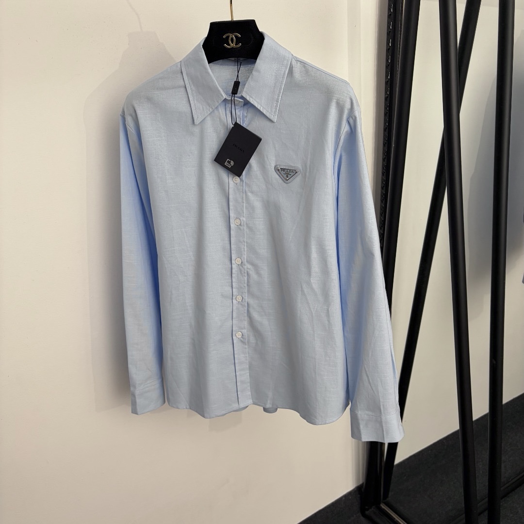 NO:933367,Model number 20265723 Prad* new logo triangle logo decorated linen long-sleeved shirt, white, pink, yellow, blue, SML, [M size shoulder width 42, chest 112, sleeve length 58, length 65-70; weight 0.220kg], Prada - clothing, prada, prada,19860909款号20265723 Prad*新款 logo三角标装饰亚麻长袖衬衣,白色,粉色,黄色,蓝色,SML,【M码肩宽42,胸围112,袖长58,长65-70；重量0.220kg】,普拉达-服装,prada,prada,,Women's clothing