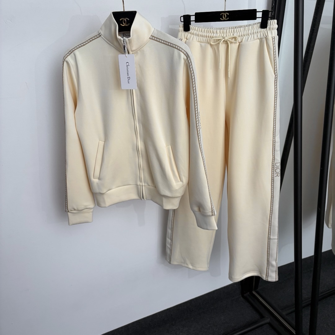 dior logo tape tracksuit