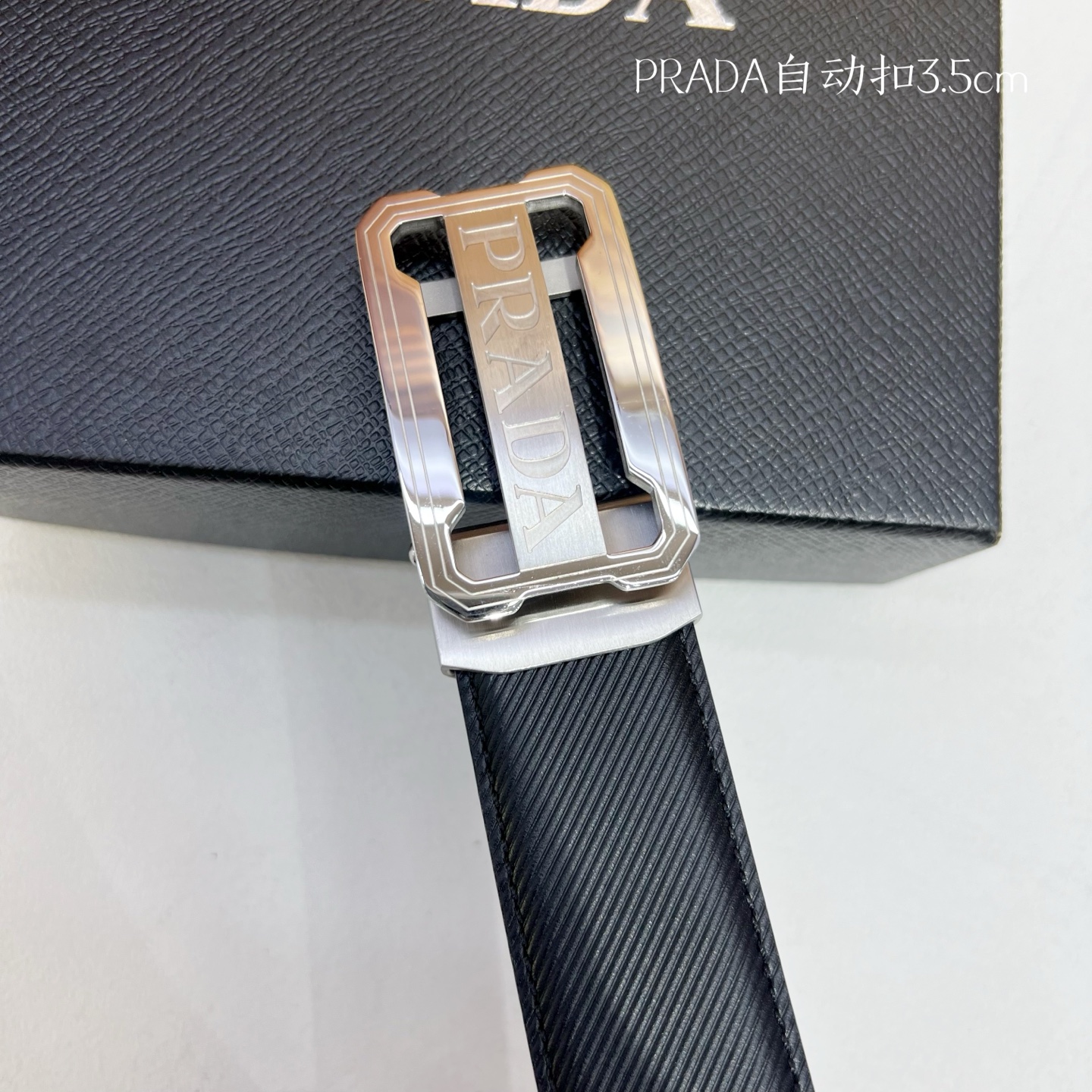 Prada Men’s Automatic Belt: High-quality Calfskin and Steel, 3.5 cm Width - 图片 4