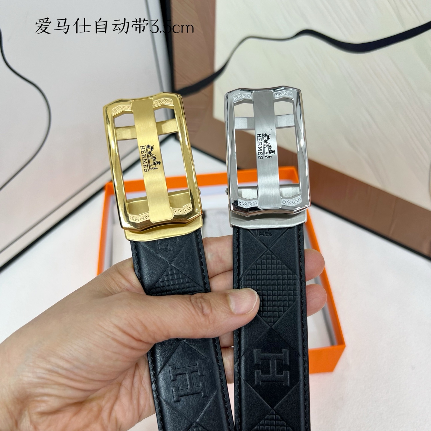 爱马仕 新款进口小牛皮 手感细腻柔软 搭配纯钢自动精品钢扣
