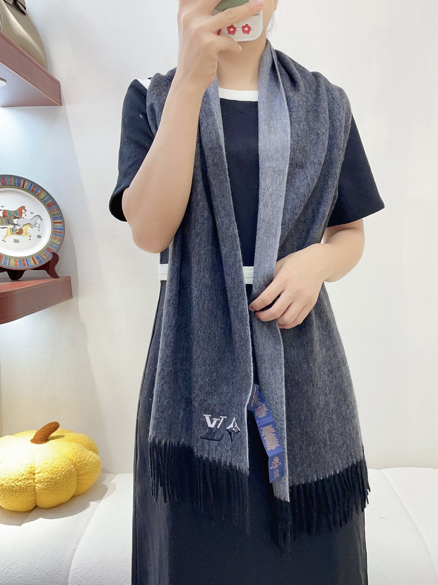 Louis Vuitton Scarf Unisex Men Cashmere Casual