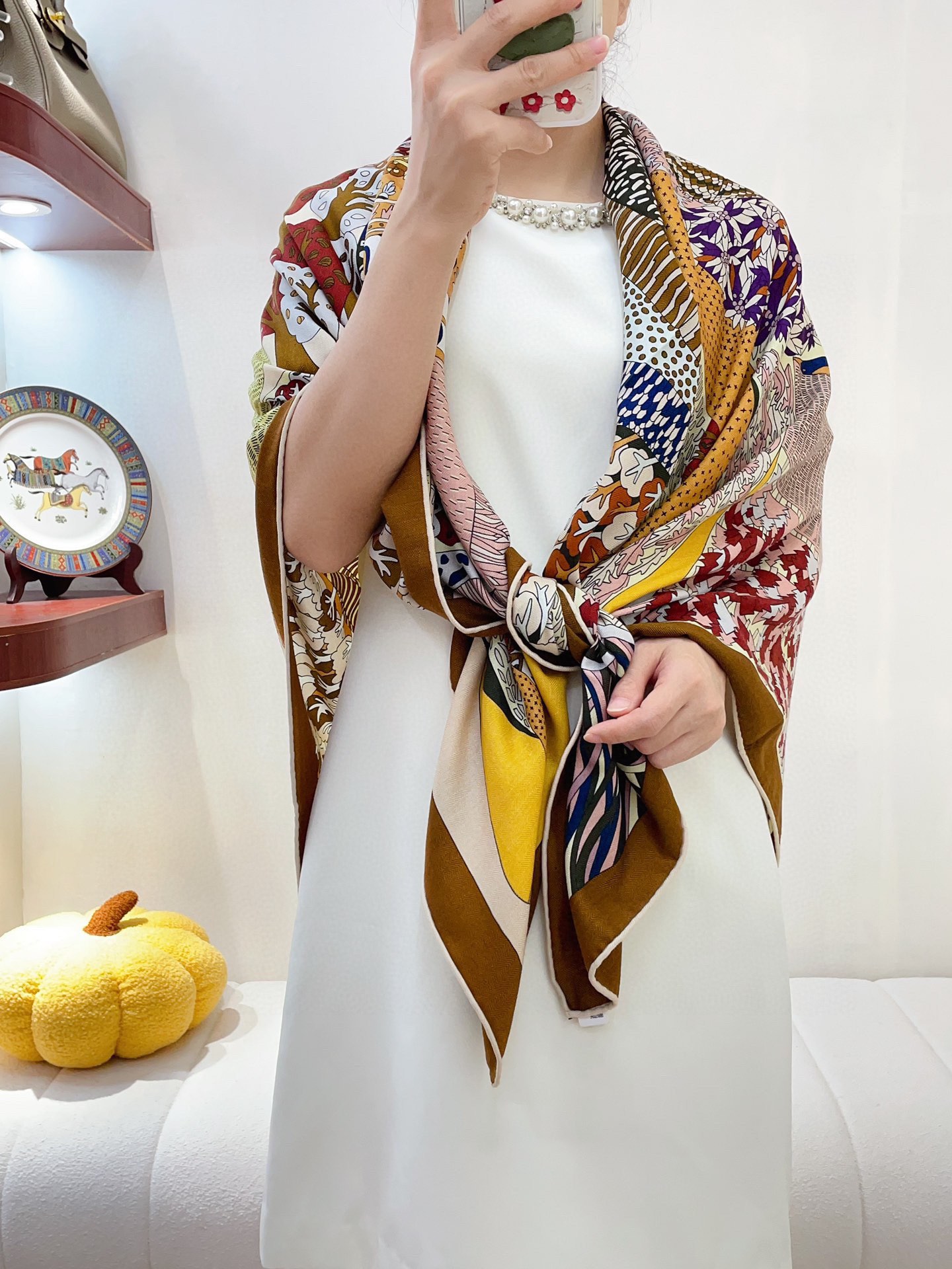 Hermes Wholesale
 Scarf White Cashmere Silk