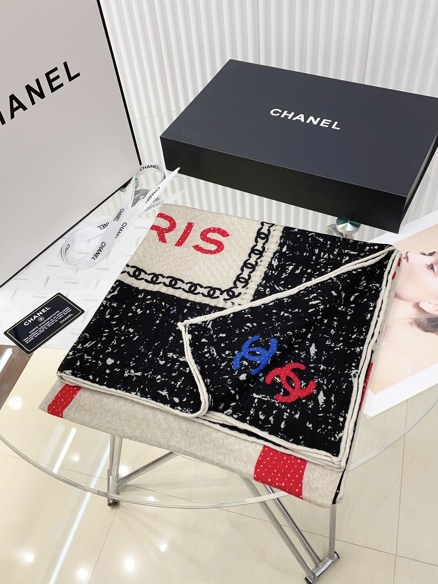 CHANEL高奢定制款️无论在哪种场合都能变得高雅有品超有品味的单品️极品精英高手级别的时髦感！东西真的