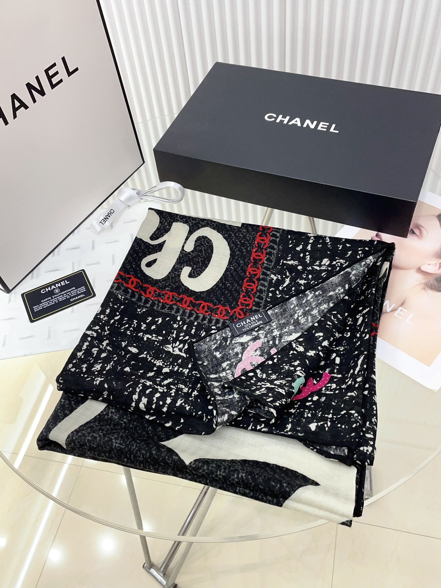 CHANEL高奢定制款️无论在哪种场合都能变得高雅有品超有品味的单品️极品精英高手级别的时髦感！东西真的