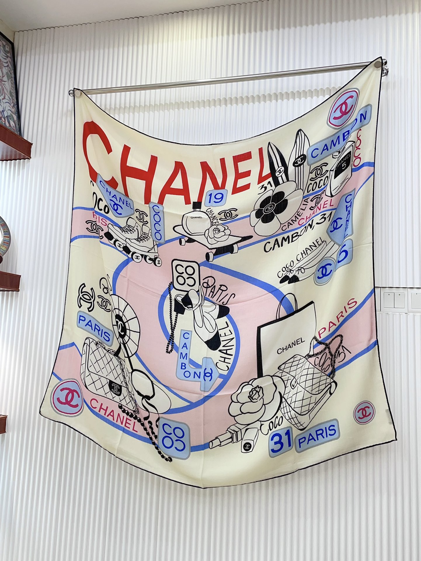 CHANEL高奢定制款️无论在哪种场合都能变得高雅有品超有品味的单品️极品精英高手级别的时髦感！东西真的