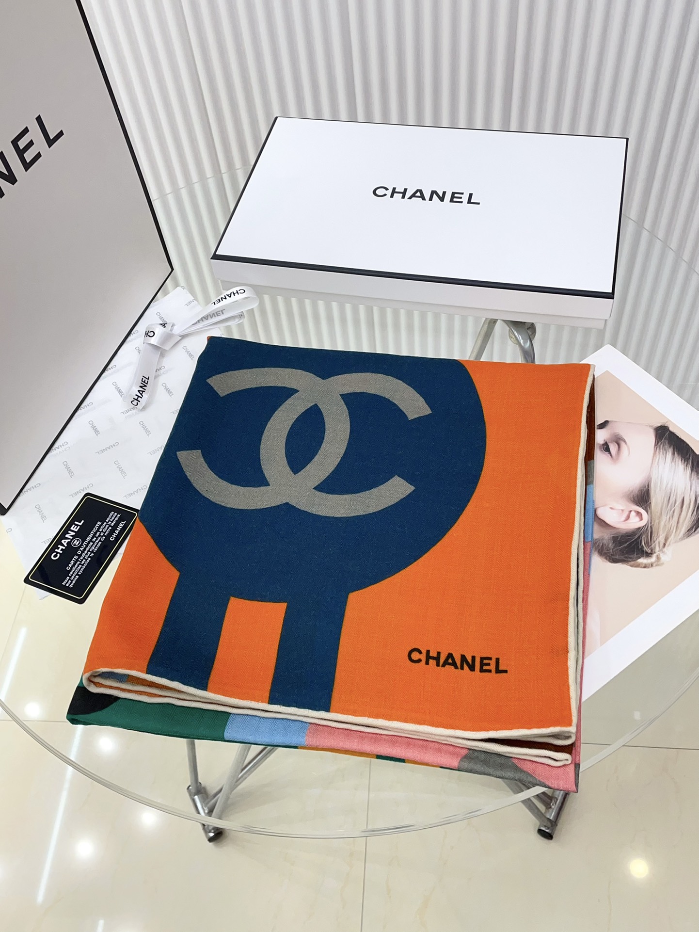 CHANEL数字条纹140羊绒方巾️抢️VIP推荐️下手一定要快高端大爱️纯羊绒婴儿触感舒服到飞️女人尤