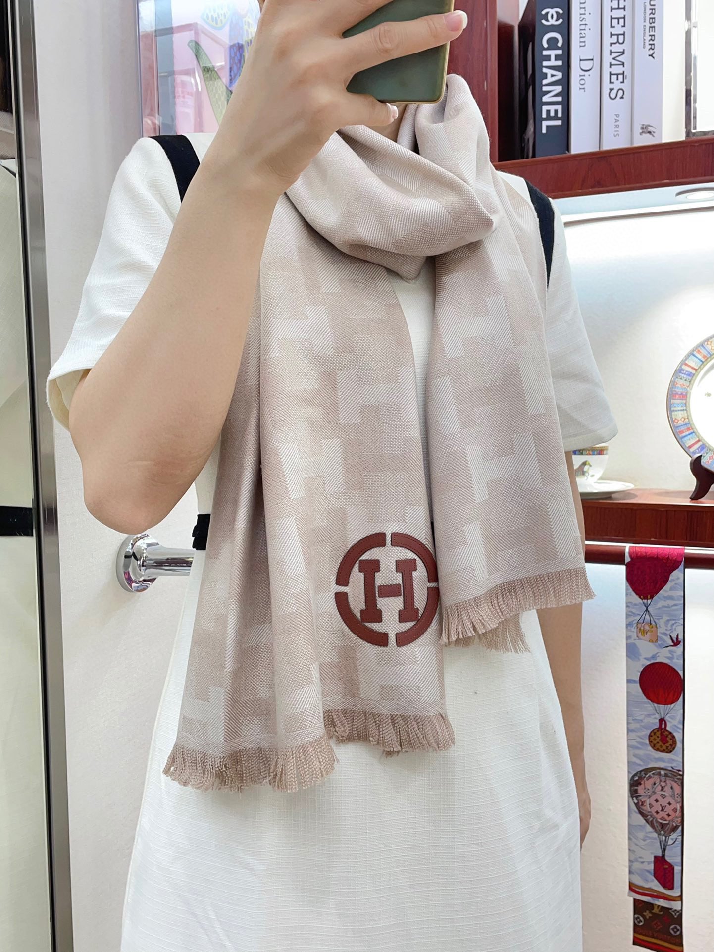 Hermes Scarf Buy 1:1
 Cashmere Fall/Winter Collection