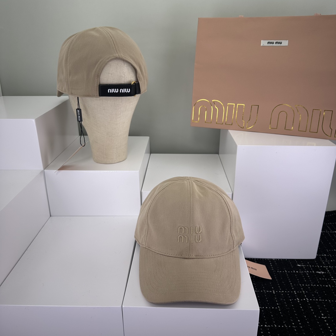 미우미우 모자 118741 Miu Miu Cap