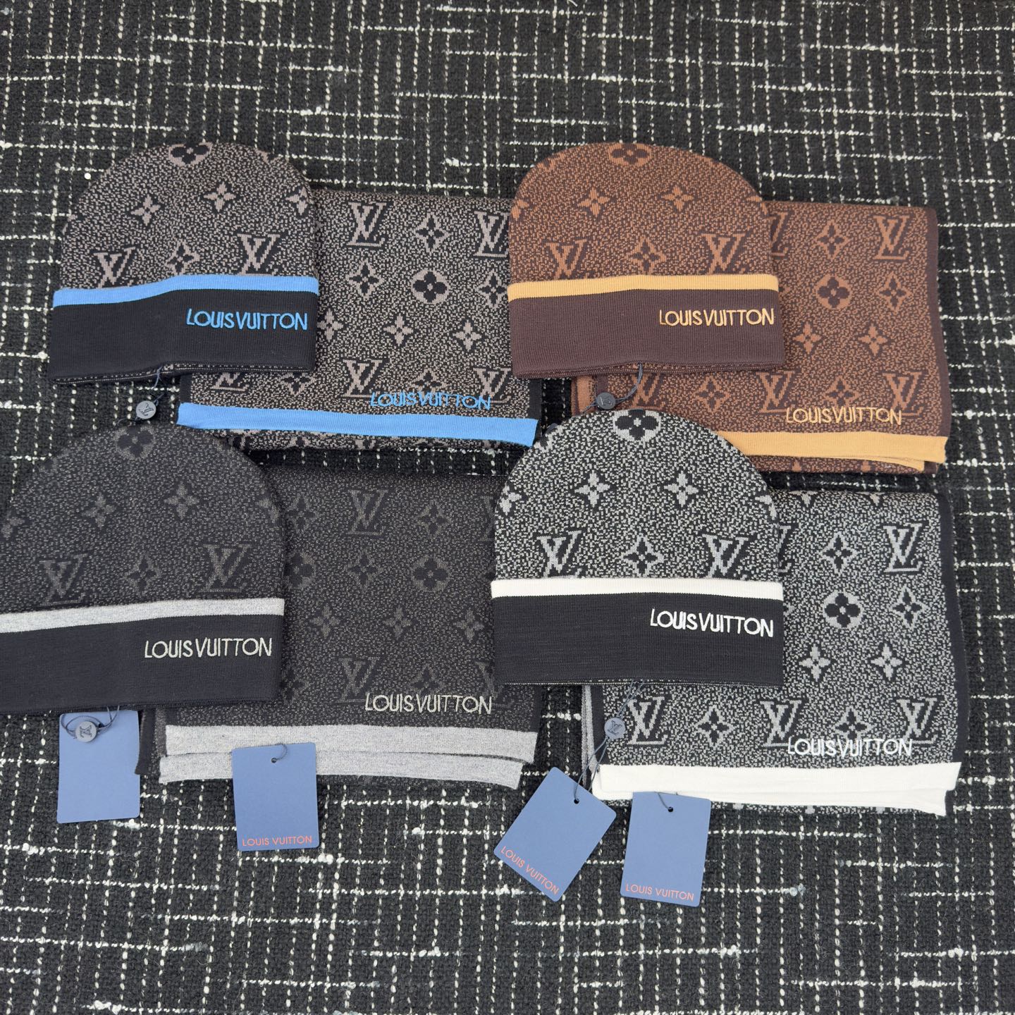 NO:365108,New LV suit hat fisherman hat baseball hat knit hat, hat, louis vuitton, espadrilles,hats新款LV套装帽子渔夫帽棒球帽针织帽,帽子,louis vuitton,espadrilles,hats,hat