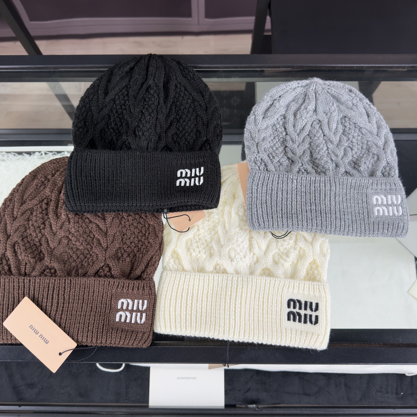 🎀miumiu羊毛帽