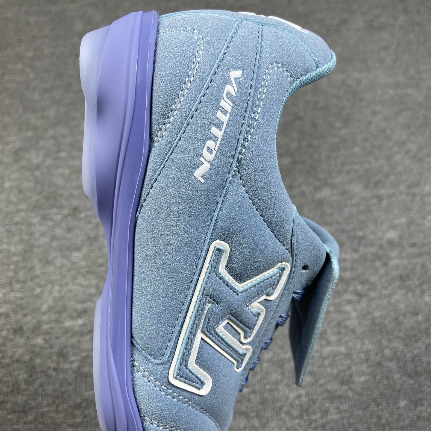 380 莞顶 Louis Vuitton LV Footprint 25ss 春夏季新款 情侣同款球鞋 穿上就是时髦精