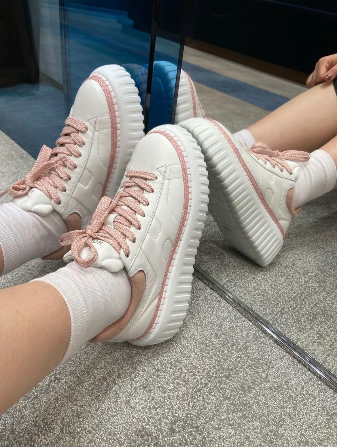 [HOGAN Women