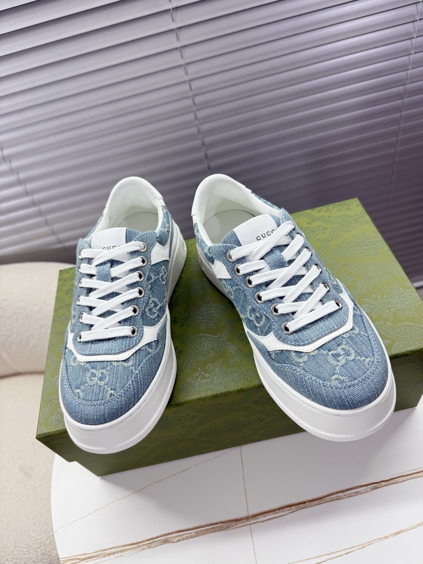 Gucci Sneakers