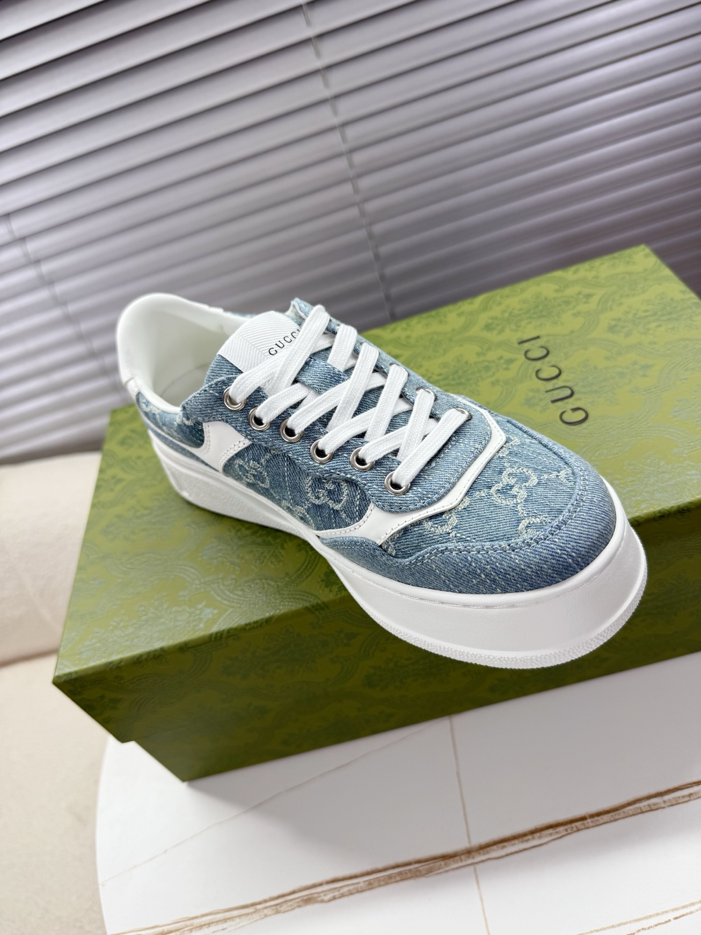 Gucci Sneakers