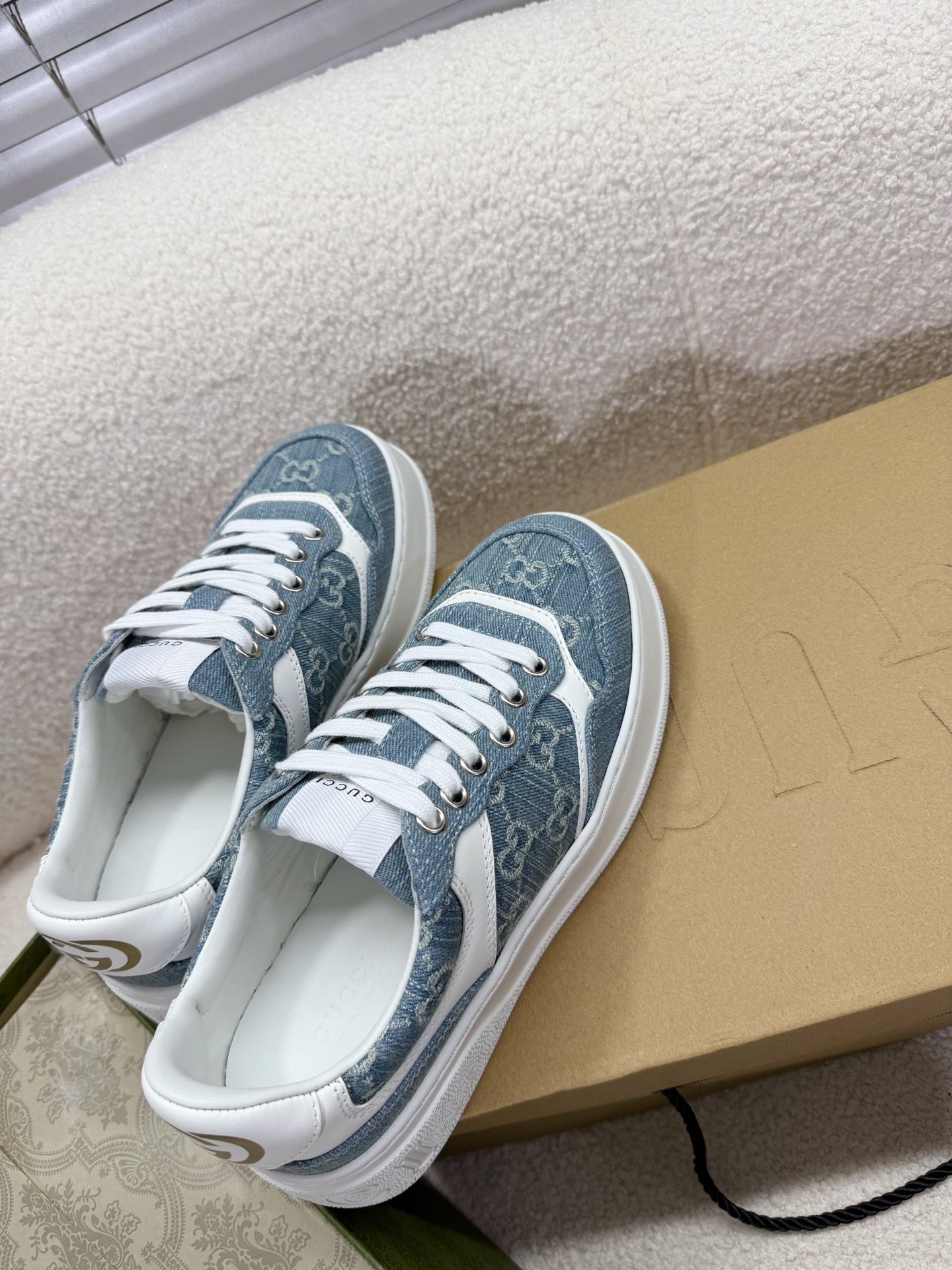 Gucci Sneakers