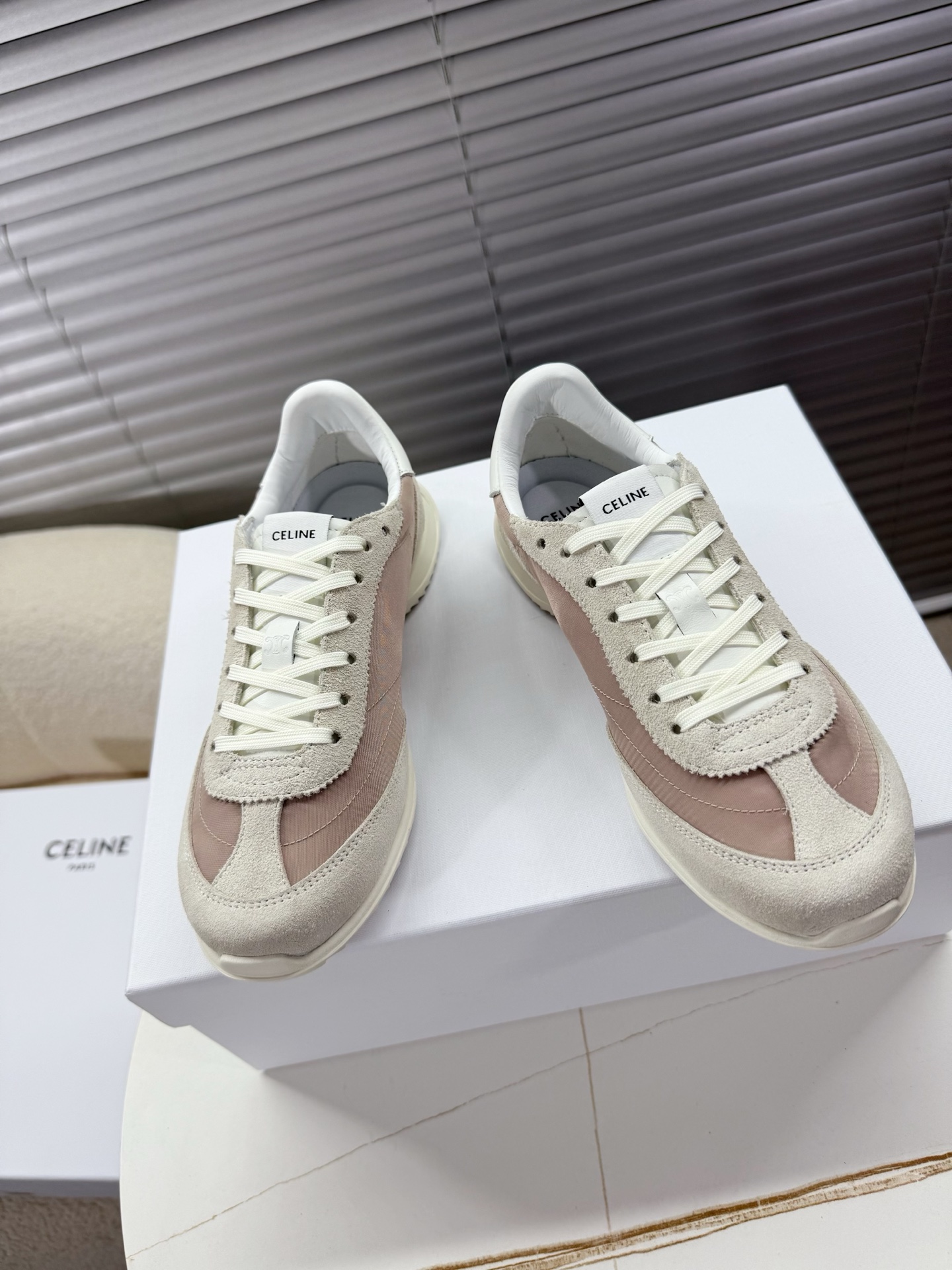Celine Celine｜塞琳 春夏季最新阿甘鞋、德训鞋、运动鞋、球鞋……