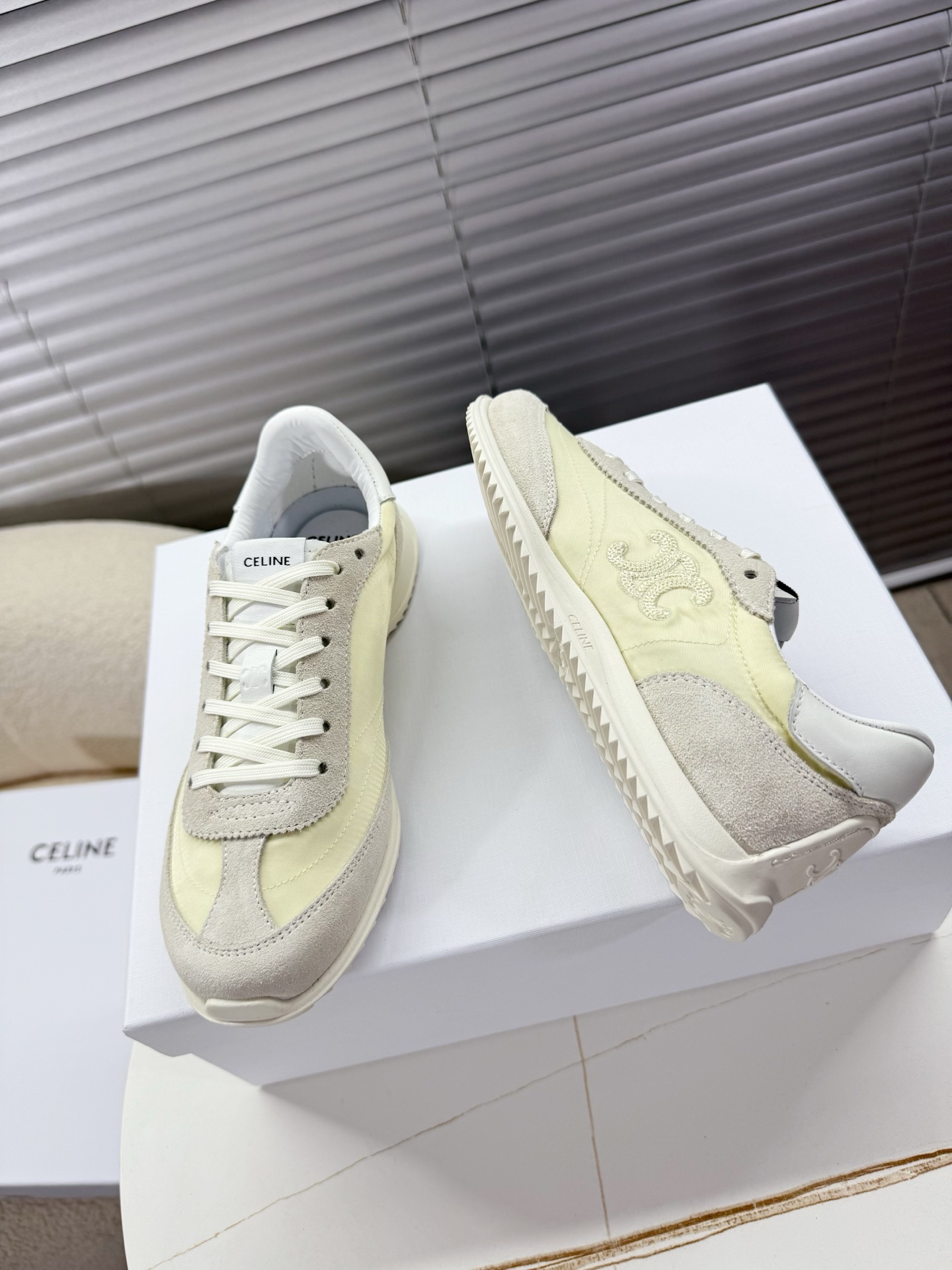 Celine Celine｜塞琳 春夏季最新阿甘鞋、德训鞋、运动鞋、球鞋……