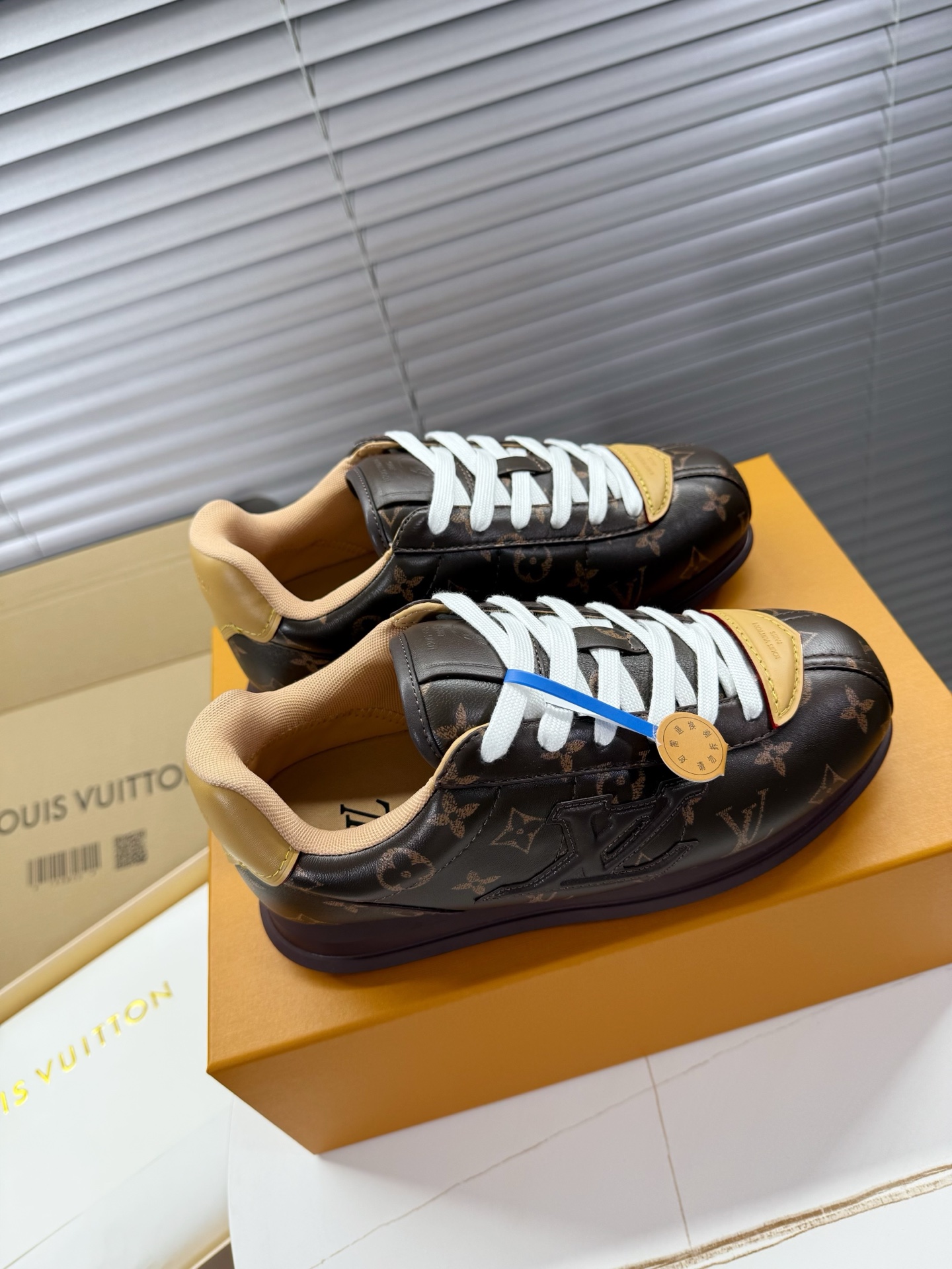NO:535750,Louis Vuitton Co-branded Buttersoft series; couples bread shoes; sneakers..., casual shoes/sports shoes, louis vuitton, sneakers19860909Louis Vuitton 菲董 联名 Buttersoft系列；情侣款面包鞋；运动鞋……,休闲鞋/运动鞋,louis vuitton,sneakers,Women's Shoes