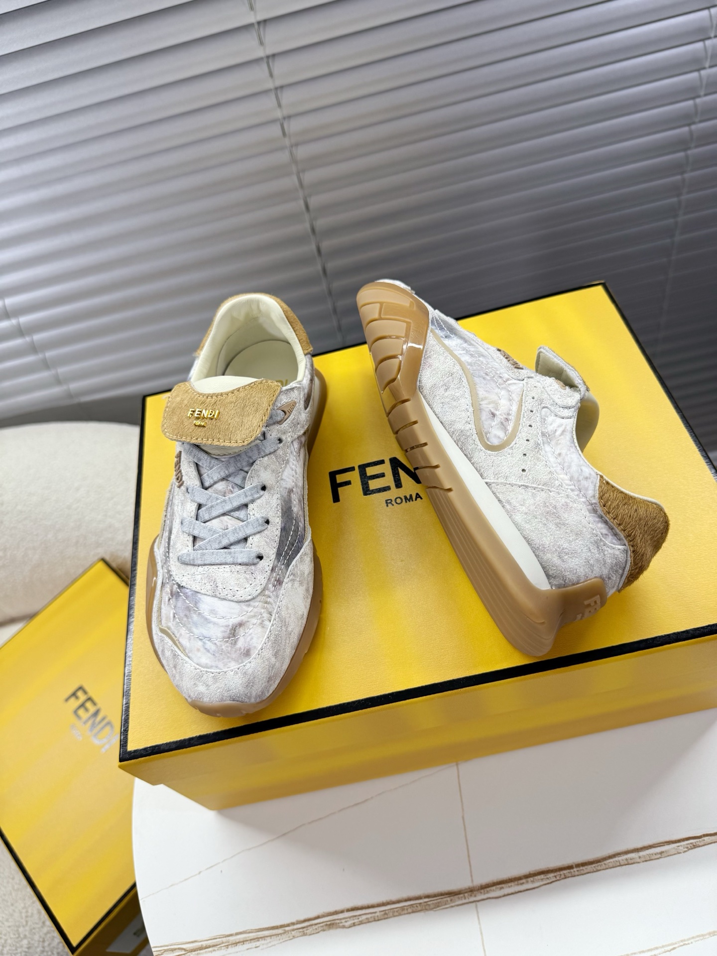 Fendi Style Leather Men's Shoes Lookbook Reference image 2